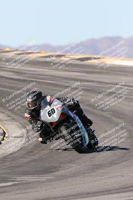 media/Dec-07-2025-CVMA (Sun) [[3e7d2de5dc]]/Race 7-Formula Lightweight Twins Shootout/